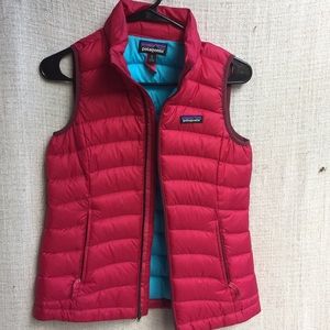 Patagonia Pink/Red down vest Girls Sz M